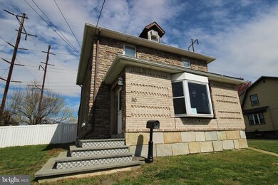 80 N Ridgeway Ave, Glenolden, PA 19036 - photo 3