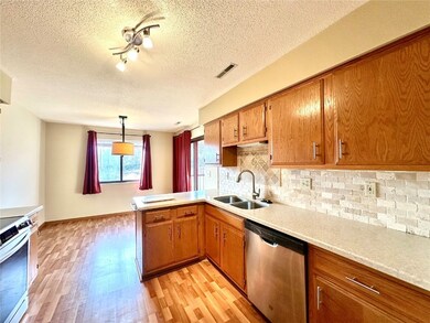 4300 Maureen Ct SE unit 168, Cedar Rapids, IA 52403 - photo 6