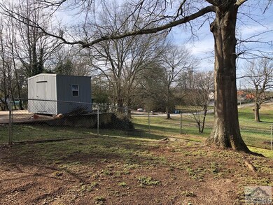 446 Spring St, Commerce, GA 30529 - photo 2