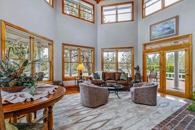 05 64142 Pioneer Lp_Interiors_005