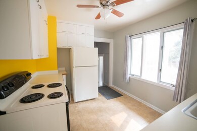 KITCHEN B