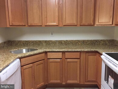 9469 Hickory Limb, Columbia, MD 21045 - photo 3