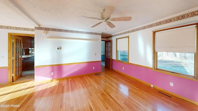 804 Round up Ct, Hawley, PA 18428 - photo 7