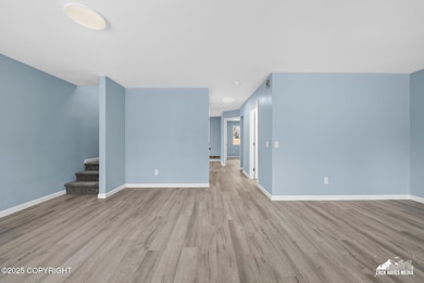 428 N Pine St, Anchorage, AK 99508 - photo 6