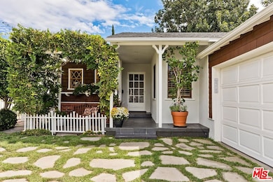 6910 Cantaloupe Ave, Van Nuys, CA 91405 - photo 5