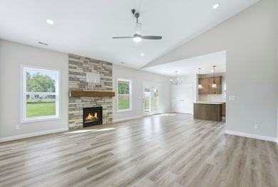 3095 N 405 W, Angola, IN 46703 - photo 5