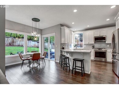 6123 Frost Ln, Lake Oswego, OR 97035 - photo 7