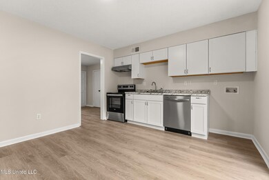 8193 Cedarbrook Dr, Southaven, MS 38671 - photo 7