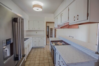 1202 Mckinley Ave, Alamogordo, NM 88310 - photo 4