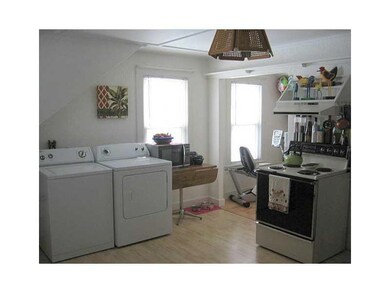Kitchen. Unit 2
