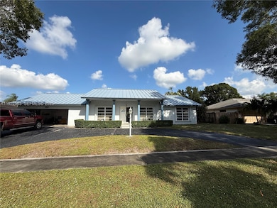 7441 SW 19th St, Plantation, FL 33317 - photo 4