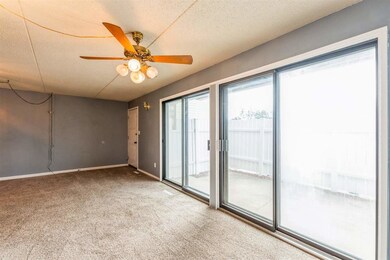 2955 Bowling St SW, Cedar Rapids, IA 52404 - photo 6