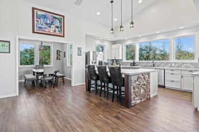 4871 Old Stage Rd - 33