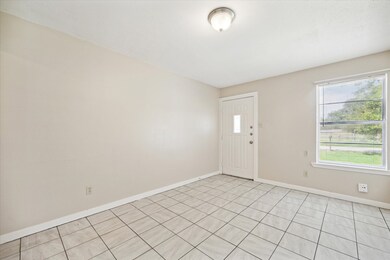 910 S 3rd St, Richmond, TX 77469 - photo 2