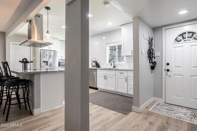 9-web-or-mls-1320-e-pepper-pl