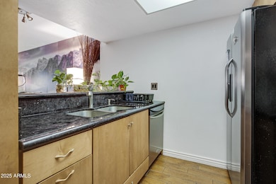 540 N May apt 1131-5