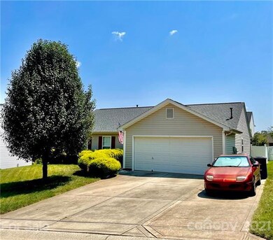 956 Ashland Ave unit 17, Statesville, NC 28677 - photo 2