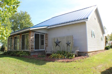 783 E 900 S, La Fontaine, IN 46940 - photo 2