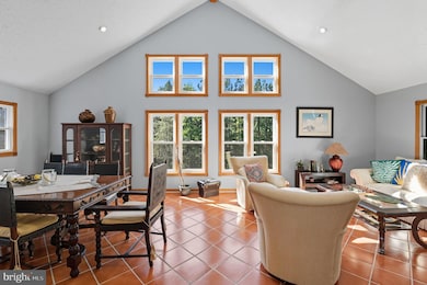 377 Rainbow Way, Front Royal, VA 22630 - photo 2