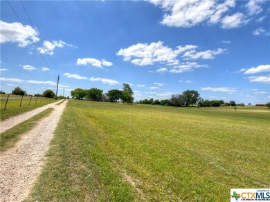 10800 Bigham Rd, Troy, TX 76579 - photo 4