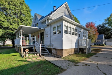 838 S Dibble St, Hastings, MI 49058 - photo 3