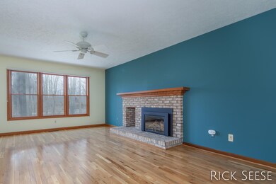 46 Rivertop Dr unit 24, Lowell, MI 49331 - photo 6