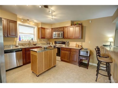 5589 Westower Dr, Richmond, VA 23225 - photo 5