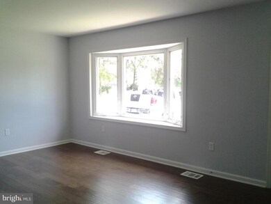 825 Mockingbird Cir, Stevens, PA 17578 - photo 5