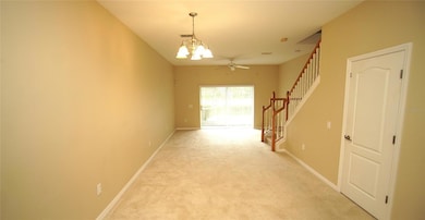LIVING/DINING