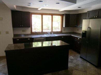 46 Wheelhouse Cir, East Falmouth, MA 02536 - photo 3