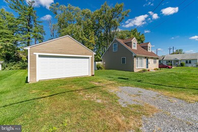 1420 Harmony St, Coatesville, PA 19320 - photo 4