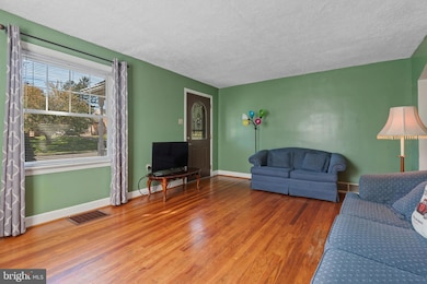 117 N Forrest St, York, PA 17404 - photo 4