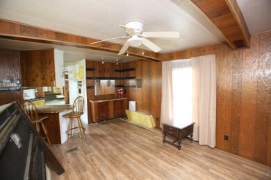 735 County Road 388c, Brazoria, TX 77422 - photo 7