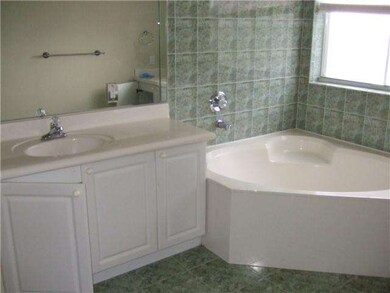 unlisted-address, Doral, FL 33178 - photo 4