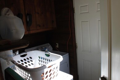 2341 Gettle St, Klamath Falls, OR 97603 - photo 6