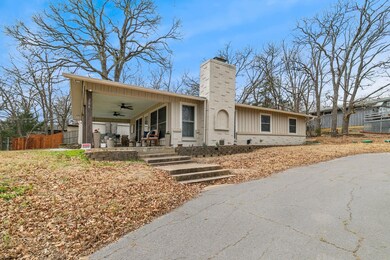 286 Lakewood Ln, Pottsboro, TX 75076 - photo 2