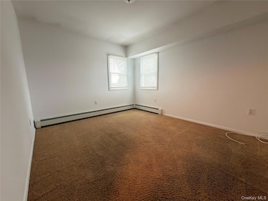 unlisted-address, Farmingdale, NY 11735 - photo 6