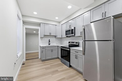 2125 N 28th St, Philadelphia, PA 19121 - photo 6