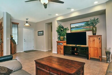 Entry/Living Room