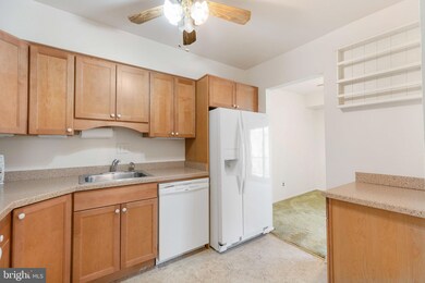 Rockford Tower Condominiums unit F025, Wilmington, DE 19806 - photo 2