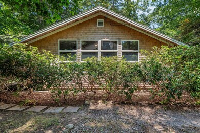 29 Wilson Rd, Woods Hole, MA 02543 - photo 3