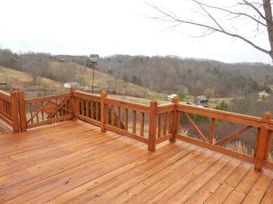 1402 Leger Fork Rd, Tyner, KY 40486 - photo 4
