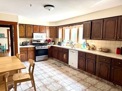 27 Parker St unit 1, Arlington, MA 02474 - photo 6