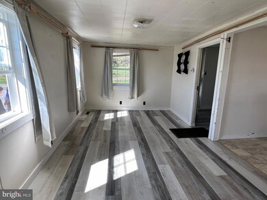 1440 Swamp Bridge Rd, Stevens, PA 17578 - photo 3