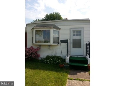 146 Cherry Ln, New Castle, DE 19720 - photo 2