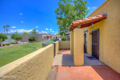 8371 E Via Arboleda, Tucson, AZ 85710 - photo 3
