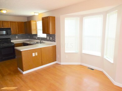 Kitchen/BayWindow