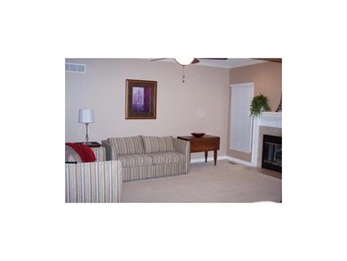 5821 Park Cir, Shawnee, KS 66216 - photo 3