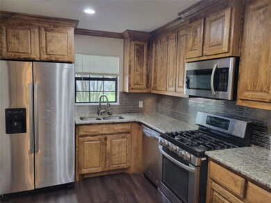 521 Forrest Ln, Denison, TX 75021 - photo 4