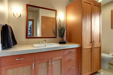 1004 Daley St, Edmonds, WA 98020 - photo 6